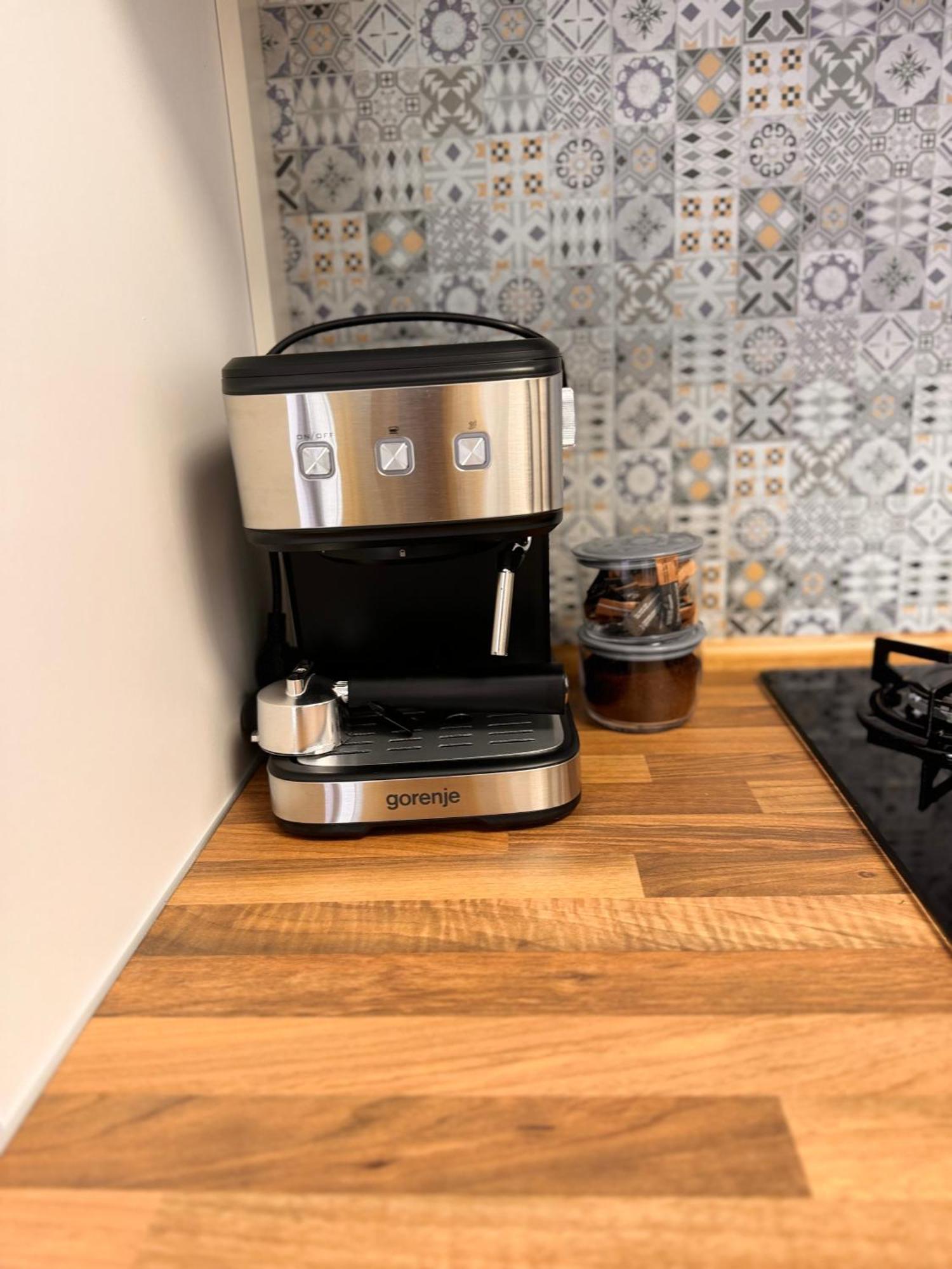 Jungle Loft Apartment Suceava Ngoại thất bức ảnh