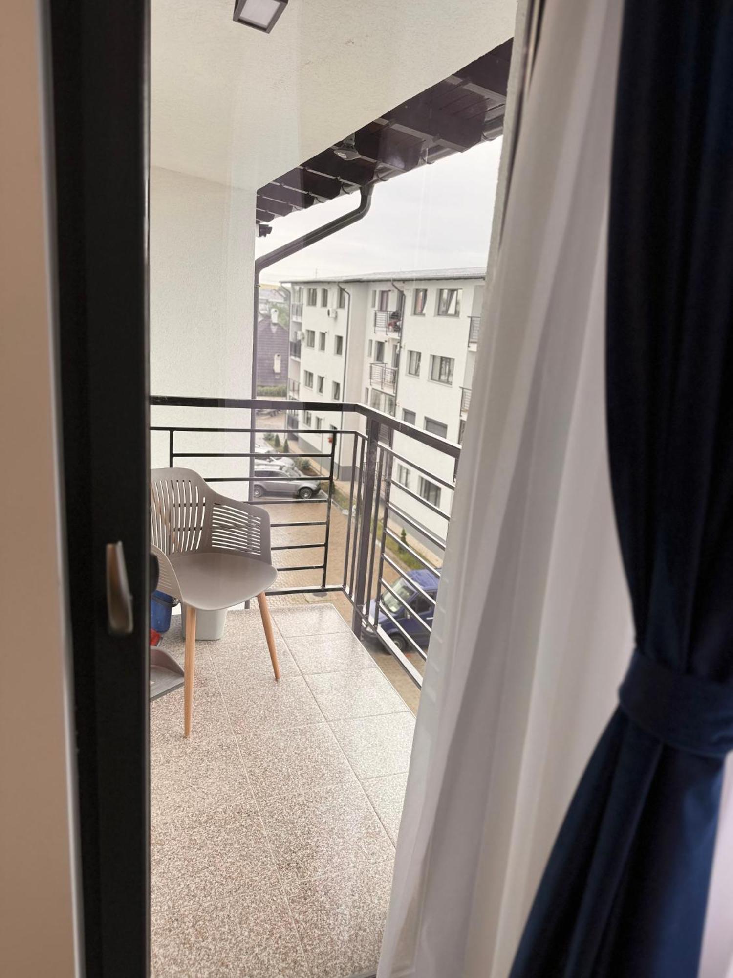 Jungle Loft Apartment Suceava Ngoại thất bức ảnh